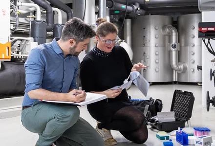 Adenosintriphosphat (ATP)-Test: Schneller Nachweis von Mikroorganismen für eine sicherere Produktion Adenosintriphosphat (ATP)-Test: Schneller Nachweis von Mikroorganismen für eine sicherere Produktion